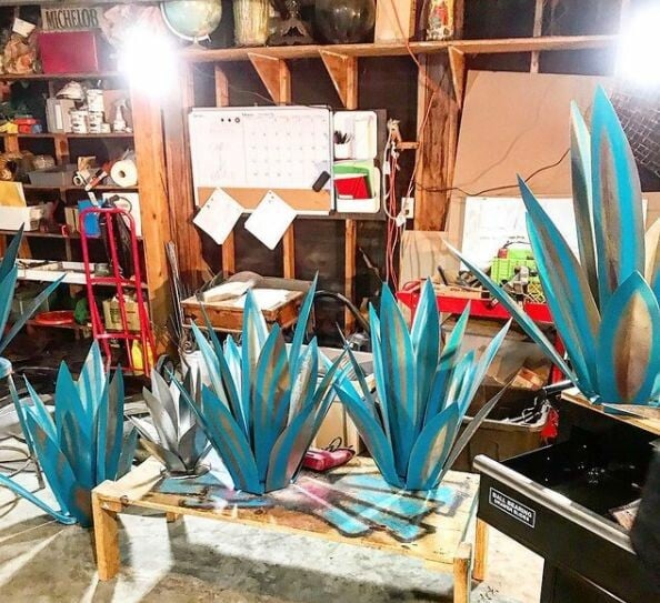 Glosrity Anti-rust Metal Tequila Agave Plant