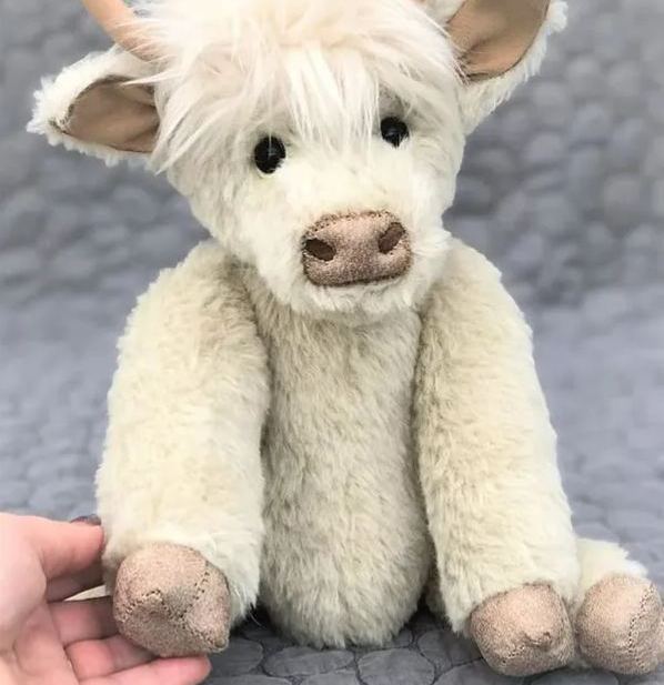 Glosrity™ Highland Cow Plush Toy